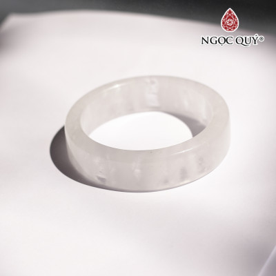 Vòng thạch anh ưu linh trắng liền khối bản vuông mệnh thủy, kim - Ngọc Quý Gemstones