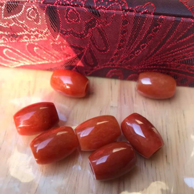 HẠT LU ĐÁ CẨM THẠCH TỰ NHIÊN ĐỎ CAM BÓNG ĐẸP LÀM MẶT DÂY CHUYỀN và PHỐI VÒNG TAY NỮ MỆNH HỎA THỔ Size HẠT LU Dài 16mm x dầy 12mm