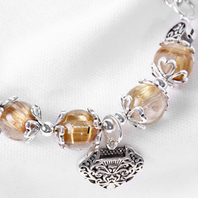 Vòng Tay Thạch Anh Tóc Vàng Charm Bông Tuyết Ngọc Quý Gemstones