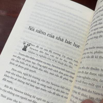 (Bộ 5 cuốn) BỘ SÁCH KỂ CHUYỆN CUỘC ĐỜI CÁC THIÊN TÀI: Andersen, Alfred Nobel, Albert Einstein, Isaac Newton, Évariste Galois – Rasmus Hoài Nam biên soạn – Tân Việt – bìa mềm