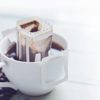 Cà phê Phin Giấy Goldland Hộp 70g (7 gói x 10g)/ Cà phê Song Nguyên