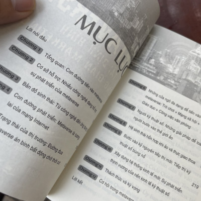 METAVERSE – TÁI ĐỊNH HÌNH KHÔNG GIAN MARKETING - Zhao Guang Yi - 1980books – bìa mềm