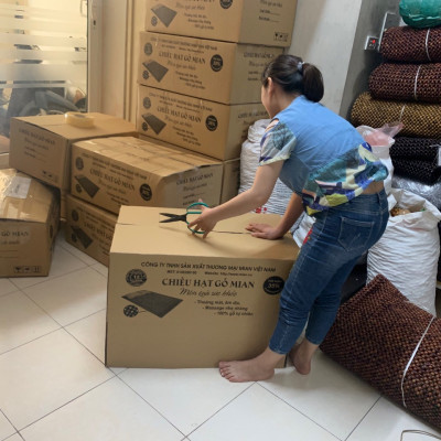 Chiếu Hạt Gỗ Hương Đỏ , kích thước 1,8mx2m hạt 1.2cm - Chiếu gỗ Mian .vn ( video , hình thật )