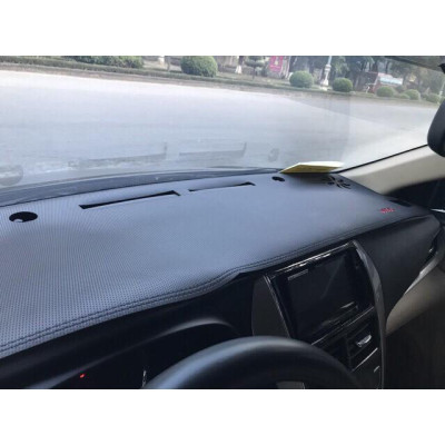 Thảm taplo dành cho Vios 2019-2020 ( Da carbon cao cấp)