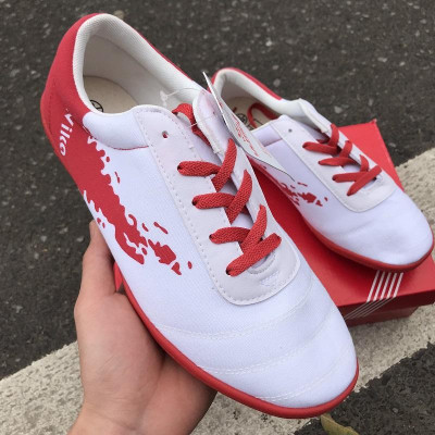 Siêu phẩm đôi giày vải đá phủi cao cấp nhất năm 2022-2023