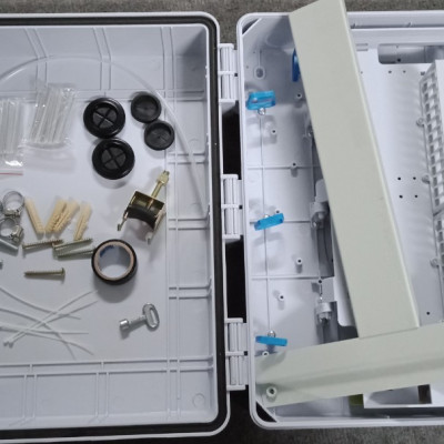 Tủ phối quang 48FO outdoor nhựa, đầy đủ phụ kiện. Hàng nhập khẩu