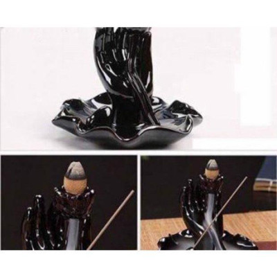 Thác Khói Trầm Hương 8*10 Cm Hình Bàn Tay Phật