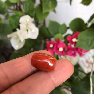 HẠT LU ĐÁ CẨM THẠCH TỰ NHIÊN ĐỎ CAM BÓNG ĐẸP LÀM MẶT DÂY CHUYỀN và PHỐI VÒNG TAY NỮ MỆNH HỎA THỔ Size HẠT LU Dài 16mm x dầy 12mm