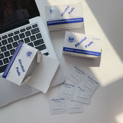 100 Miếng Vải Không Dệt Tẩm Cồn Vệ Sinh Đa Năng Giấy Lau Màn Hình Điện Thoại Laptop Kính Mắt