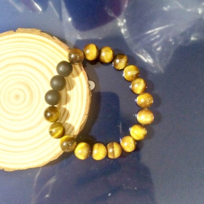 Vòng tay đá mắt hổ thiên nhiên, hợp phong thủy nam nữ, kèm bản Photocopy Giấy kiểm định SP mẫu + Túi nhung cung hỷ