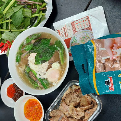 Thùng Phở khô Shammi túi 400g (phở khô Việt Nam hàng xuất khẩu)