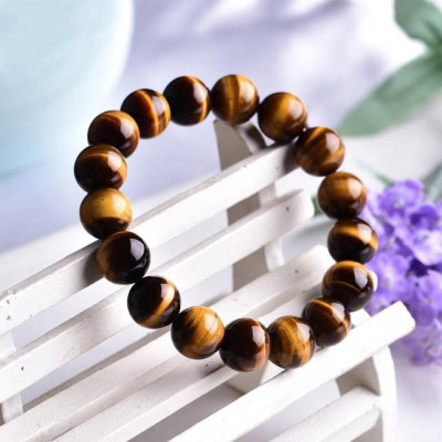 Vòng tay phong thủy đá mắt hổ vàng nâu cho người mệnh Kim Thổ VT48