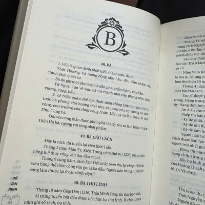 TỪ ĐIỂN CHỨC QUAN VIỆT NAM – Đỗ Văn Ninh – Nhã Nam