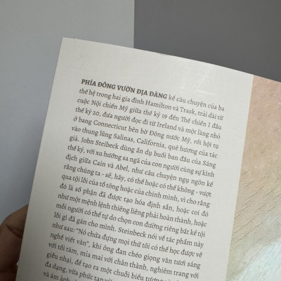 PHÍA ĐÔNG VƯỜN ĐỊA ĐÀNG - John Steinbeck - Phạm Văn dịch - Tao Đàn