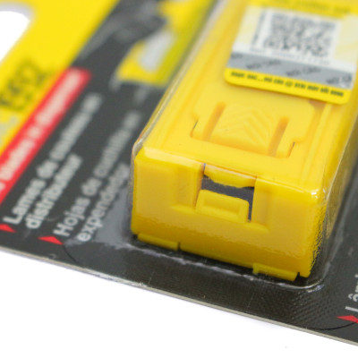 Lưỡi dao rọc Stanley 11-921T