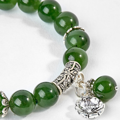 Vòng Tay Ngọc Bích Phối Charm Lá Sen Bạc Ngọc Quý Gemstones