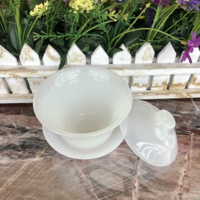 Chén ly uống trà đá bạch ngọc