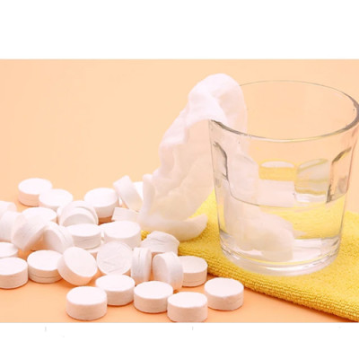 Túi Khăn Nén Đa Năng Dạng Kẹo Nhật Bản Kiyomi (50 Viên Kẹo) khổ 22x24cm