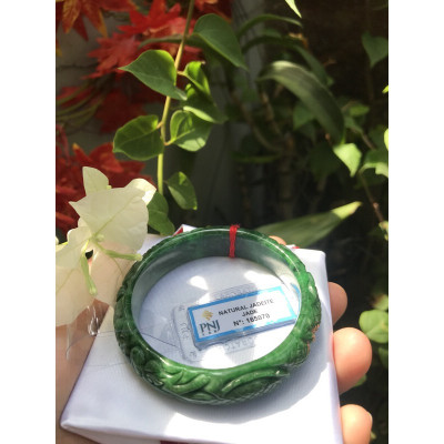 VÒNG TAY  Nữ TRẠM RỒNG VIP 53mm bản cao 14mm độ dầy vòng 7,2mm XANH ĐẬM ĐÃ KIỂM ĐỊNH P No 165070 CHẤT LIỆU 100% ĐÁ TỰ NHIÊN ĐẸP phù hợp các Chị mệnh thủy môc hỏa 53kg đến 60kg đeo ạ