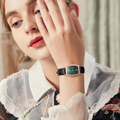 Đồng hồ nữ chính hãng IW Carnival IW537L-1 Kính chống xước ,Chống nước 30m ,Bảo hành 24 tháng,Máy pin Quartz,dây da đen xịn,thiết kế mặt chữ nhật đơn giản dễ đeo