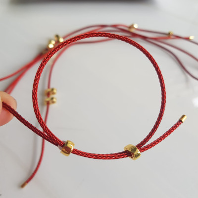 Dây thun Đỏ dẻo phối vòng tay hạt lu thống  Size dây đỏ 2mm   Nữ đã có hạt lu thống thì đây chính là sợi dây thun phối với hạt lu thống đeo xinh ạ