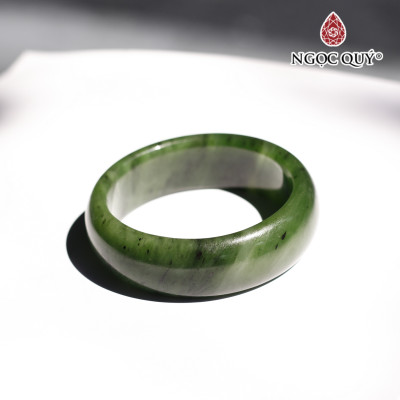 Vòng ngọc bích nephrite liền khối mệnh hỏa, thổ - Ngọc Quý Gemstones