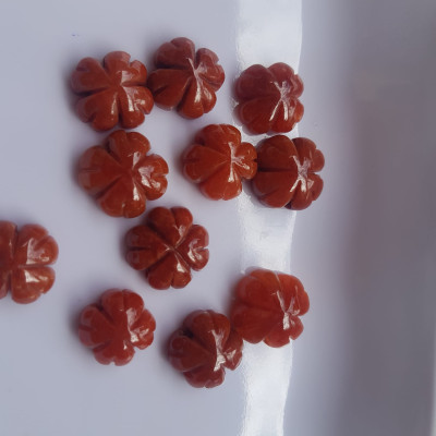 Trang sức phối vòng tay Bông Hoa Cỏ 4 Lá Đá cẩm thạch Đỏ đậm đẹp  Size bông 16mm x 8mm x lỗ đk 2mm  Nữ mệnh Hỏa Thổ phối với Vòng đeo tay, làm mặt dây chuyền, mặt nhẫn đeo ạ