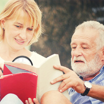 Kính lúp x3 Deli, Đen - E9091