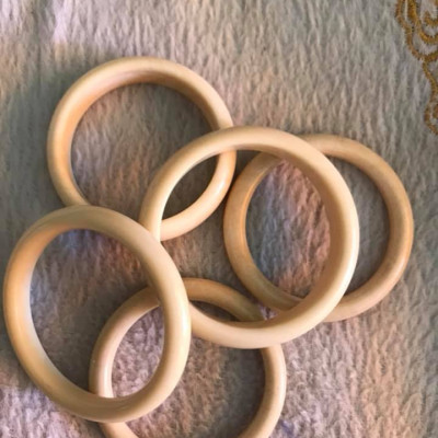 Vòng Đeo Tay Cho Bé đeo 6 tháng -3 tuổi  Màu Trắng Giả Ngà Hay Gọi Xương Mỹ Nghệ  Ni 37mm -41mm 