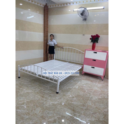 Giường sắt Kiểu Cổ Điển 1MX2M Bao Ráp Và Ship HCM New 100% - Nội Thất Bảo An