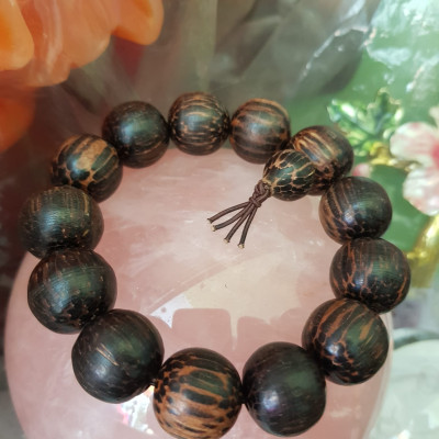 Vòng Tay Mới Gỗ Dừa Hồ Lô Hút Tài 18mm Nam tay to đeo tay đẹp lạ ạ