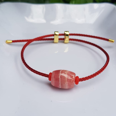 Vòng tay phong thủy may mắn Lu Charm Chất liệu hạt Đá Đào Hoa màu hồng vân tự nhiên Bóng đẹp dây đỏ may mắn có khoen chỉnh theo tay lớn nhỏ được hết ạ Nữ mệnh hỏa, mệnh thổ hợp vòng đeo tay xinh xắn, đẹp, may mắn tài lộc cho gia chủ ạ