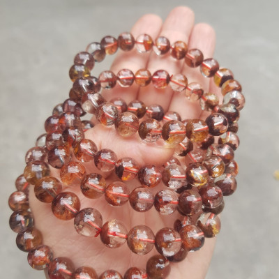 Vòng Tay Phong Thủy Nữ Đá Thạch Anh Ưu Linh Tự Nhiên Bóng Đẹp   Size hạt 9mm  Màu nâu trắng bóng tự nhiên sang trọng hợp nữ mệnh thổ mệnh kim đeo tốt sức khỏe, hợp tuổi hợp mệnh hợp làm ăn may mắn ạ