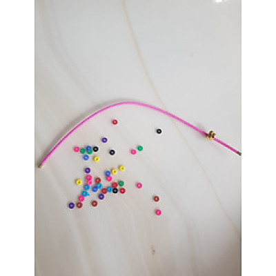 DÂY PHỐI VÒNG TAY MÀU Hồng Phấn DẺO CO GIÃN CÓ 2 KHOEN VÀNG  NỮ PHỐI VỚI HẠT LU ĐÁ TỰ NHIÊN CÁC LOẠI VÀO LÀM VÒNG ĐEO TAY KIỂU Ạ SIZE DÂY 3MM Ạ  Nữ VỀ ĐỂ HẠT LU VÀO Ở GIỮA RÚT DÂY VÀO 2 LỖ KHOEN VÀNG TRÊN DÂY LÀ ĐEO ĐẸP Ạ