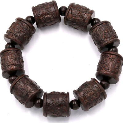 Vòng tay chuỗi hạt trụ rồng thần mộc