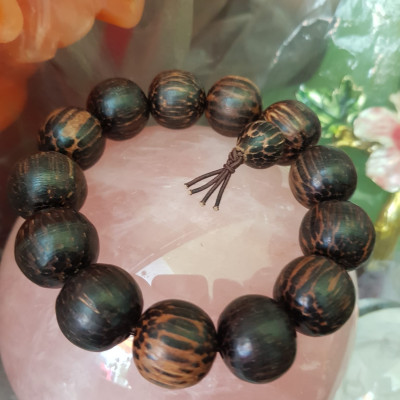 Vòng Tay Mới Gỗ Dừa Hồ Lô Hút Tài 18mm Nam tay to đeo tay đẹp lạ ạ