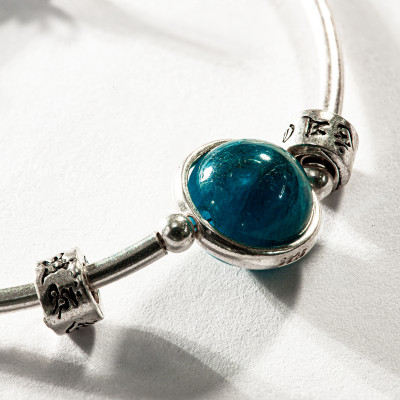 Vòng tay phong thủy đá Azulite tự nhiên mix charm bạc lục tự chú VK004