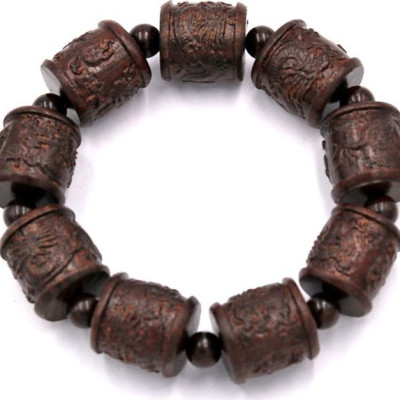 Vòng tay chuỗi hạt trụ rồng thần mộc