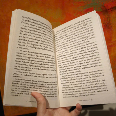 Sách - The Cosmic Serpent, DNA and the Origins of Knowledge by Jeremy Narby - Science / Nonfiction