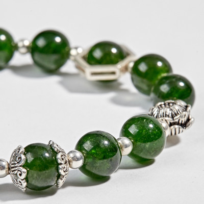Vòng Diopside Aaa Phối Charm Bạc (8mm) Ngọc Quý Gemstones