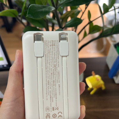 Pin dự phòng sạc nhanh ROCK P99 PD 22.5W 20000mAh có cáp tích hợp , hàng chính hãng bảo hành 1 năm