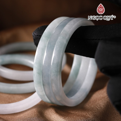 Vòng cẩm thạch bản vuông Ni50 - bản 6mm mệnh hỏa, mộc - Ngọc Quý Gemstones