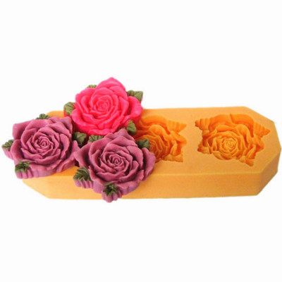 Khuôn silicon làm rau câu 3 hoa hồng kèm lá - Mã số 1103