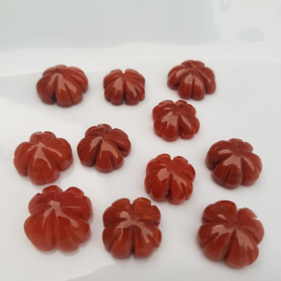 Trang sức phối vòng tay Bông Hoa Cỏ 4 Lá Đá cẩm thạch Đỏ đậm đẹp  Size bông 16mm x 8mm x lỗ đk 2mm  Nữ mệnh Hỏa Thổ phối với Vòng đeo tay, làm mặt dây chuyền, mặt nhẫn đeo ạ