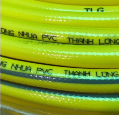 Bộ dây vòi xịt nước rửa xe, tưới cây . tăng áp 3 lần, loại 20m 206701-1 đầu đồng, cút, nối PE