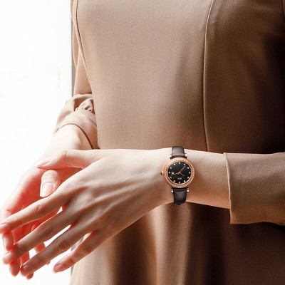 Đồng hồ nữ chính hãng IW CARNIVAL IW556L-2 Kính sapphire ,chống xước ,Chống nước 30m ,Bảo hành 24 tháng,Máy điện tử (Pin),dây da cao cấp, thiết kế đơn giản dễ đeo