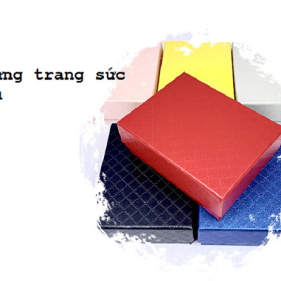 Vòng tay phong thủy trầm hương thiên nhiên indo, mùi thơm dịu nhẹ, mang lại tài lộc, may mắn, KÈM HỘP ĐỰNG CẨM TÚ