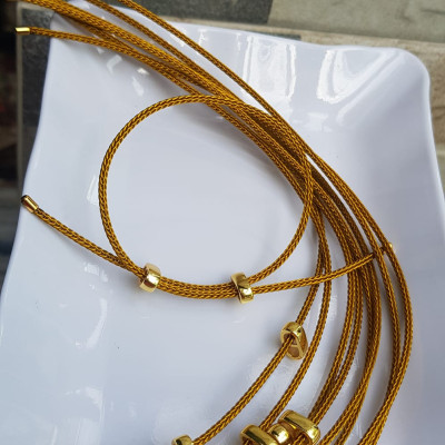 Dây thun VÀNG dẻo 2mm phối vòng tay Charm hạt đá hạt lu thống Size dây đỏ 2mm Nữ đã có hạt lu thống thì đây chính là sợi dây thun VÀNG phối với hạt lu thống đeo xinh ạ