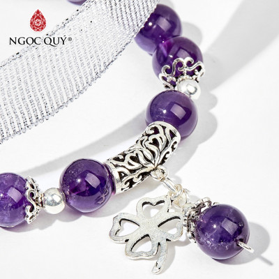 Vòng tay đá thiên nhiên phối charm cỏ 4 lá - Ngọc Quý Gemstones