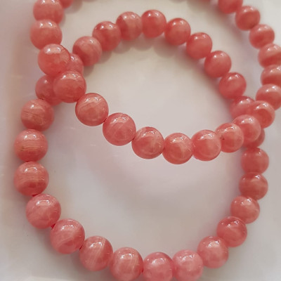 Vòng tay phong thủy Đá Đào Hoa tự nhiên Mới Đẹp AAA hạt tròn size 8mm Màu Hồng tươi bóng đẹp Nữ mệnh hỏa, mệnh thổ ạ Công dụng may mắn, tài lộc, tốt sức khỏe, xinh đẹp tay ạ 